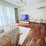 Cozy Incity * Bukareszt