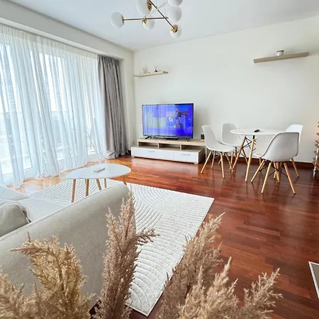 Cozy Incity * 布加勒斯特