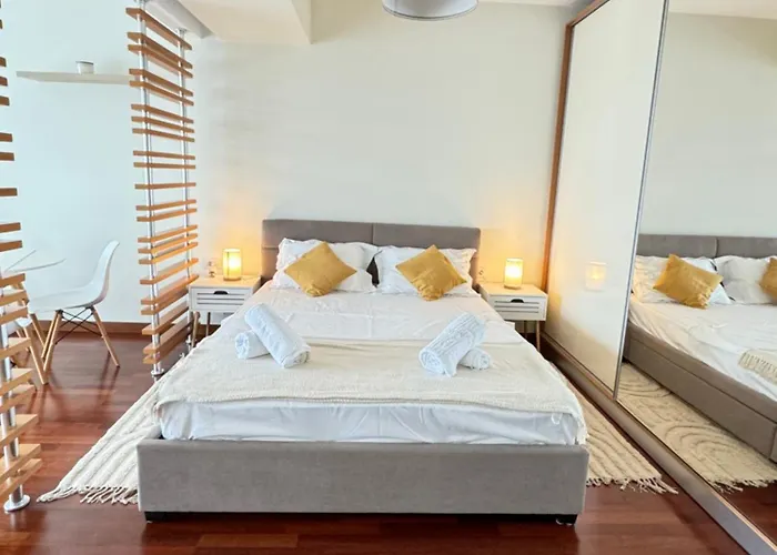 Cozy Incity * Bucharest